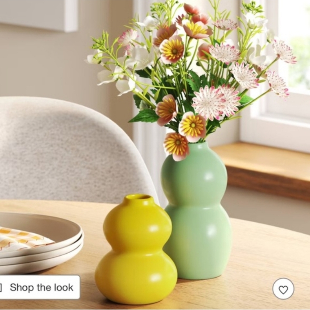 Room Essentials- 2pc Double-Bulb Vases ๐๐ - Picture 2 of 3